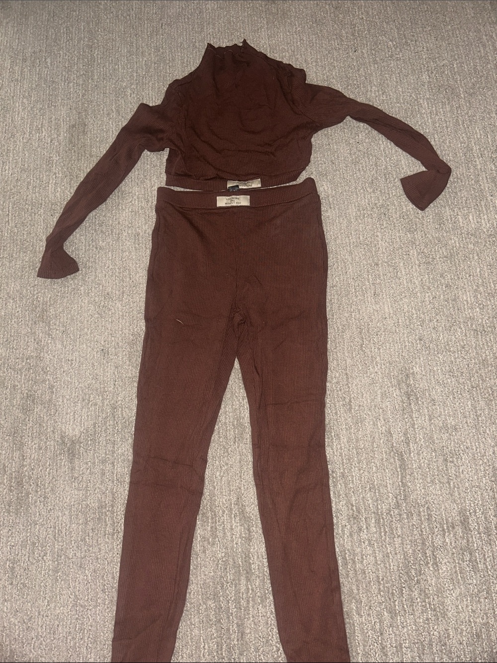 Women's Ribbed Two-Piece Set - Brown Long Pants & Crop Top